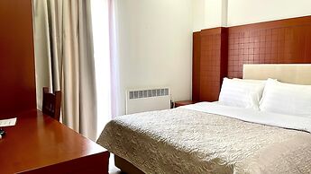 City 5 Hotel
