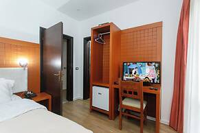 City 5 Hotel