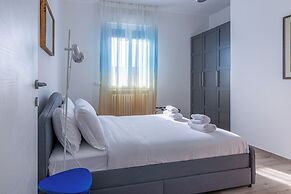 HouSmart Donato Creti 75