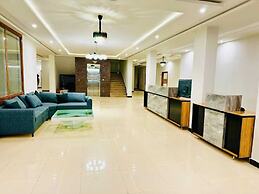 Royal Elite Hotel
