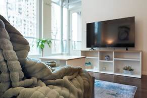 Fort York Suites