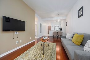 Fort York Suites