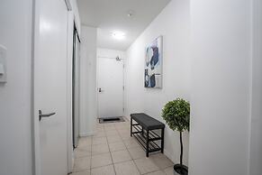 Fort York Suites