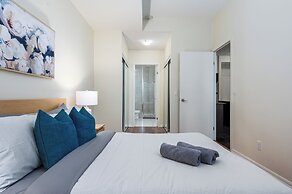 Fort York Suites