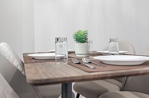Fort York Suites