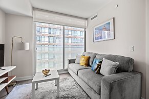 Teahouse Condos in Downtown Toronto
