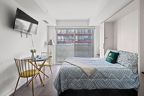 Teahouse Condos in Downtown Toronto