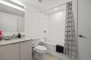 Teahouse Condos in Downtown Toronto