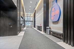 Teahouse Condos in Downtown Toronto