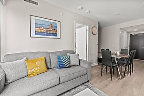Teahouse Condos in Downtown Toronto