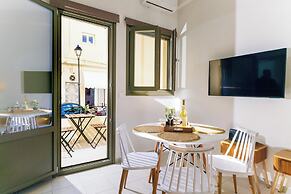 Elartis Apartment
