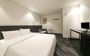Hotel Azit - Sinsigaji