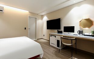 Hotel Azit - Sinsigaji