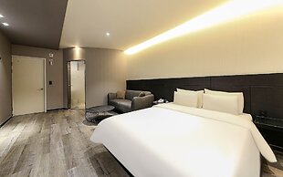 Hotel Azit - Sinsigaji