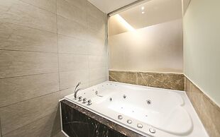 Hotel Azit - Sinsigaji