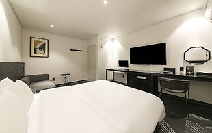 Hotel Azit - Sinsigaji