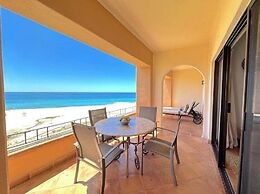 2BD Beach Front Luxury in Cabo
