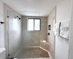 2BD Beach Front Luxury in Cabo