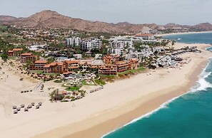 2BD Beach Front Luxury in Cabo