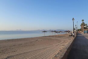 3 Bed Apartment Sleeps 6 With Shared Pool
