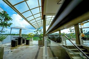 The Quale Villa
