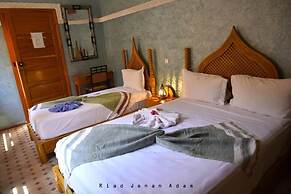 Riad Jnan Adam