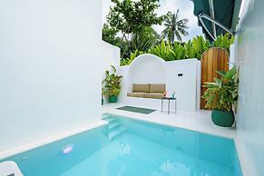 Amanzohi Siargao