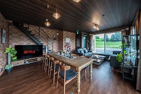 THE HORIZON RESIDENCE