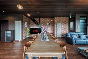 THE HORIZON RESIDENCE