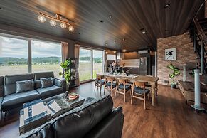 THE HORIZON RESIDENCE