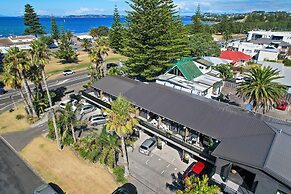 Orewa Beachcomber