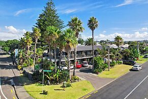 Orewa Beachcomber