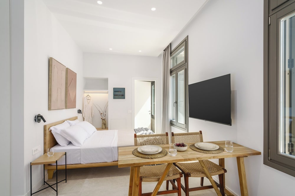 The Old Distillery Premium Suites