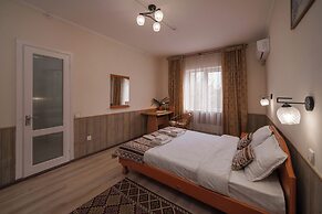 Alpinist Hotel