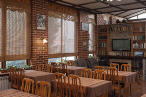 Alpinist Hotel