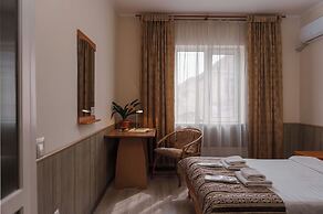 Alpinist Hotel