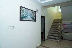 Hotel Happy Stay