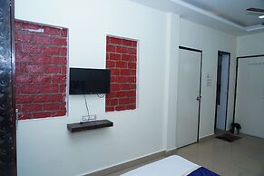 Hotel Happy Stay