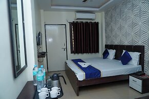 Hotel Happy Stay