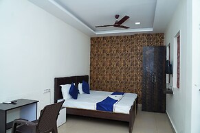 Hotel Happy Stay