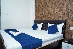 Hotel Happy Stay