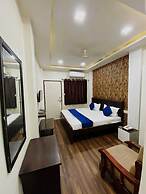 Hotel Happy Stay