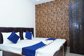 Hotel Happy Stay