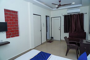 Hotel Happy Stay
