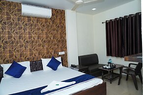 Hotel Happy Stay