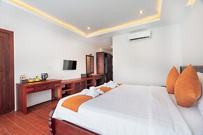 Pich Kunthea Angkor Resort