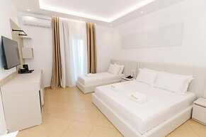 Belmond Hotel