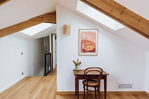 Maison Hubert