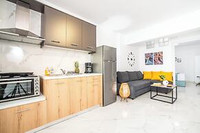 Athinais Suites