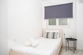 Athinais Suites